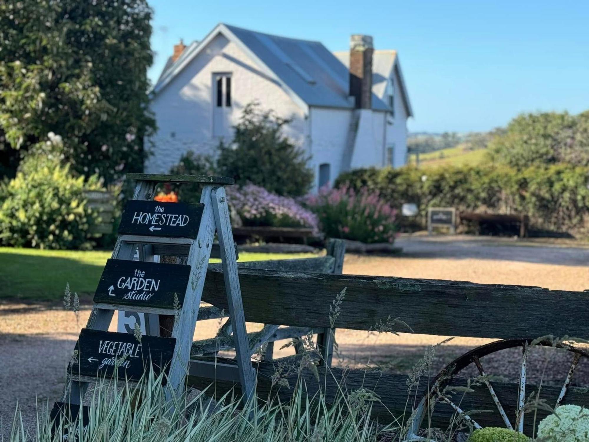 Robin Hoods Well Farm Stay Sassafras Eksteriør billede